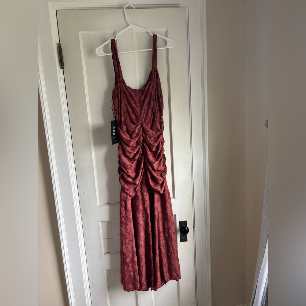 NWT lulus floral burnout dress - Picture 3 of 5